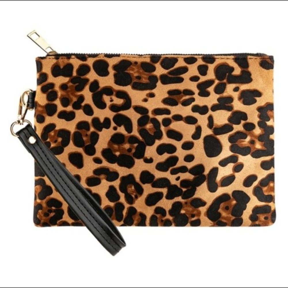 Leopard Print Zip Wristlet Clutch